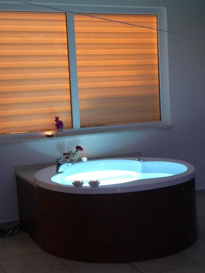 Babylon Luxury Villa With Private Pool And Indoor Heated Pool Side Dış mekan fotoğraf
